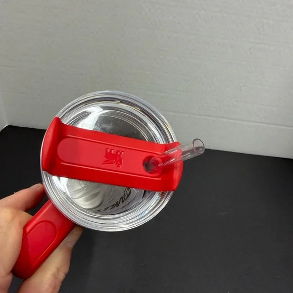 Stanley Red and Pink Heart Tumbler - Picture 3 of 5